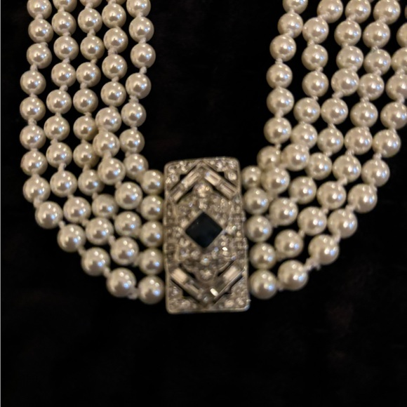 Ralph Lauren Vintage Pearl Necklace with synthetic blue sapphire and crystals - Picture 6 of 6